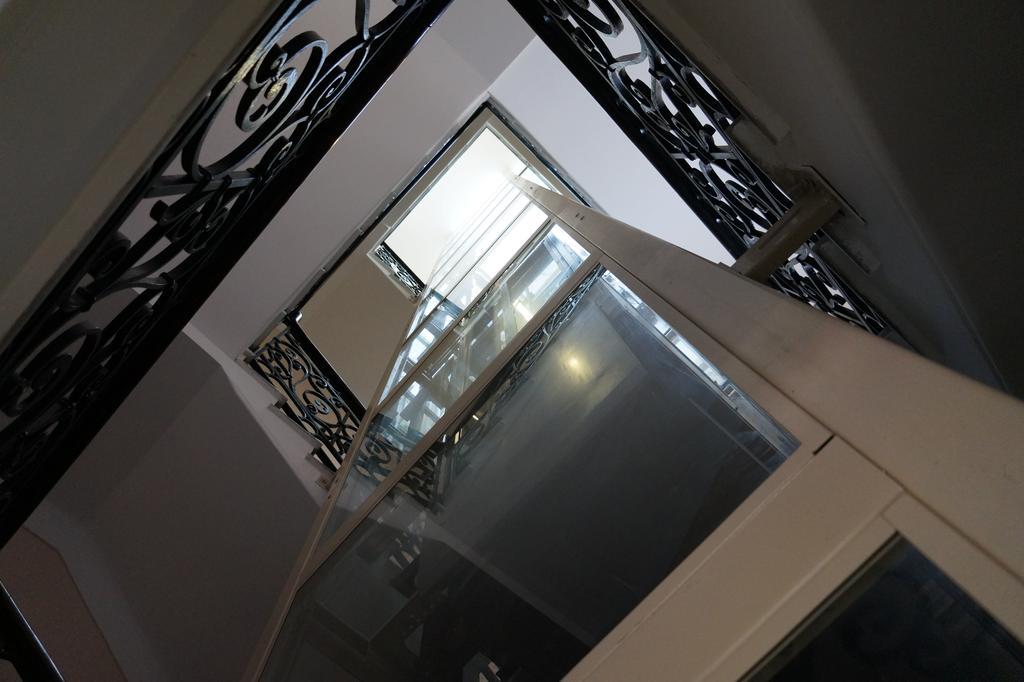 Hotel Cantore Genova Esterno foto