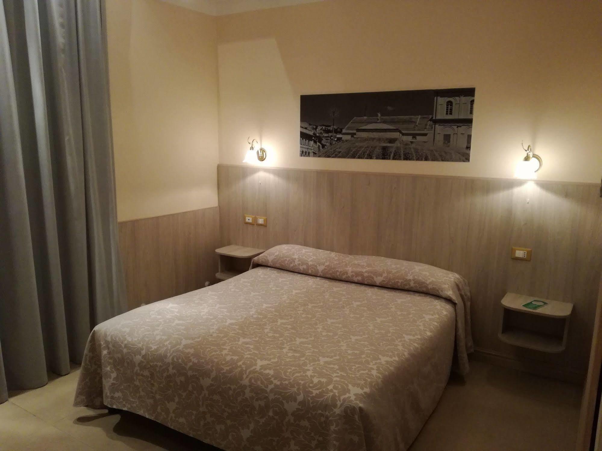 Hotel Cantore Genova Esterno foto